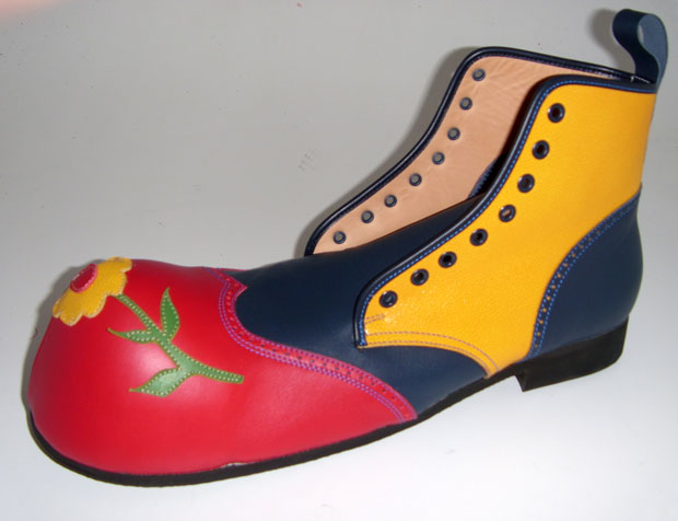 Clownschoen bloemneus 37809